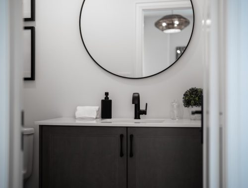 Photo vanity light